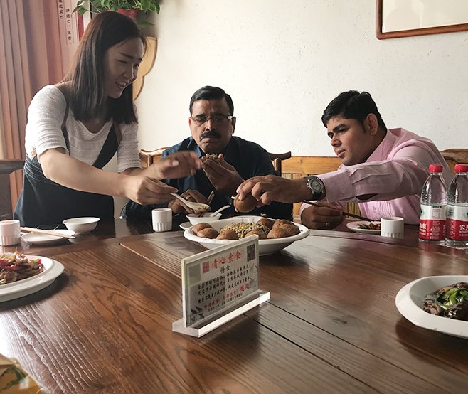 CASE09.jpg CASE09.jpg